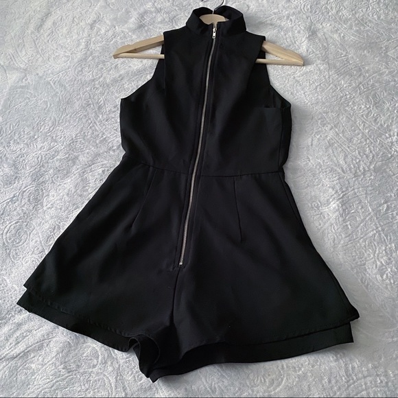 Rose Embroidered Chocker Romper - Picture 8 of 11